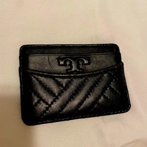 COPY - TORY BURCH card sleeve